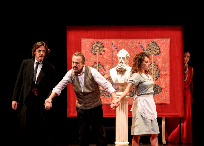 -El-perro-del-hortelano_teatro-alhambra_yuzin-granada