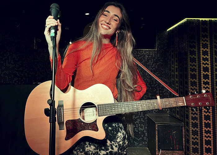 14 concierto_mercedes-caña_planta-baja_yuzin-granada