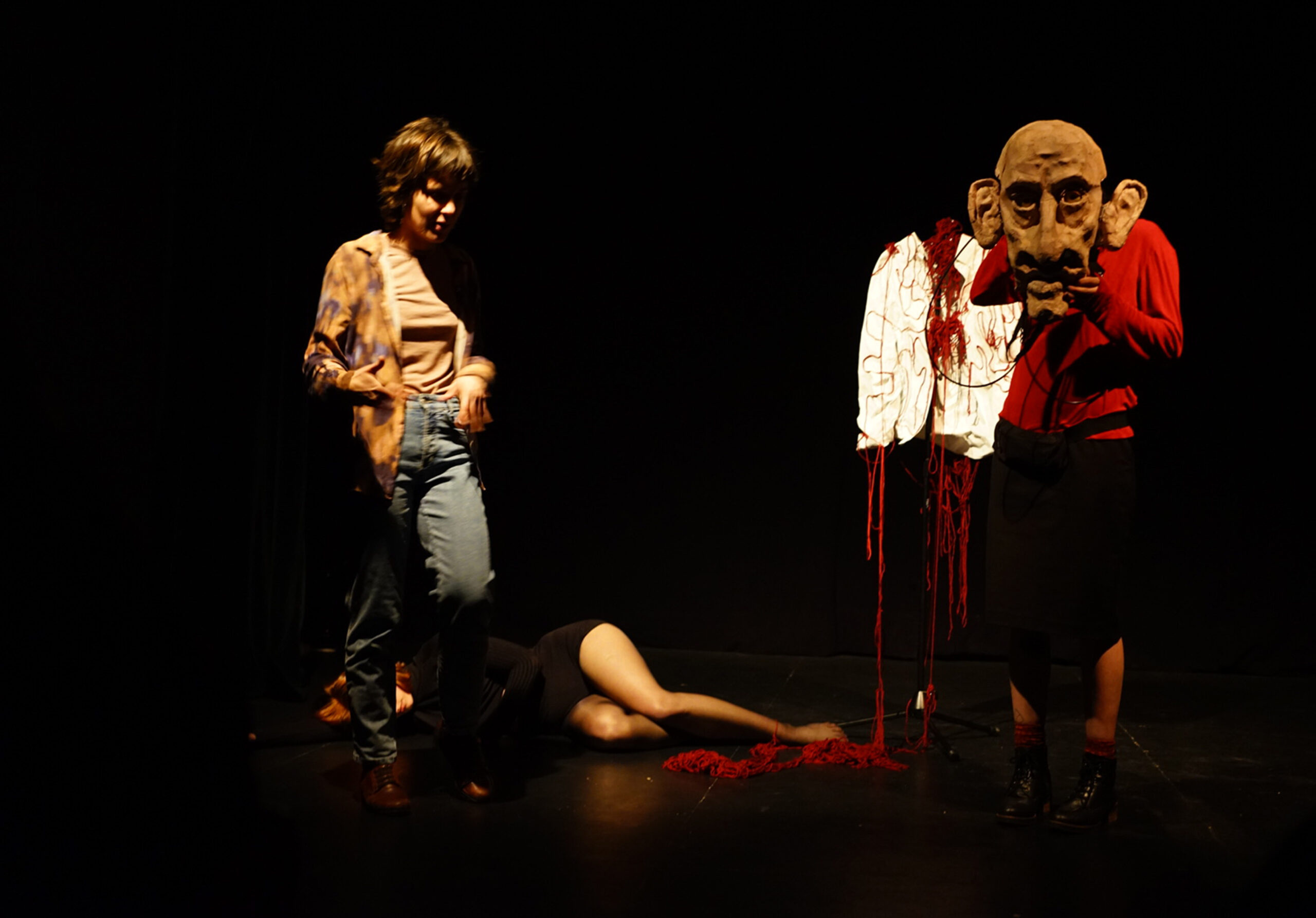 11 artes-escenicas_tentenpie_el-apeadero_yuzin-granada