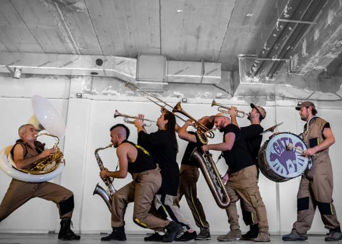 fiestas-san-isidro_musica_Gata-Brass-Band_Yuzin-carabanchel