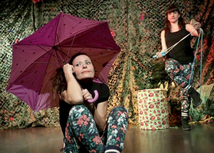 Comando Teatral - Burbujas, Alas, Escamas - Yuzin Carabanchel