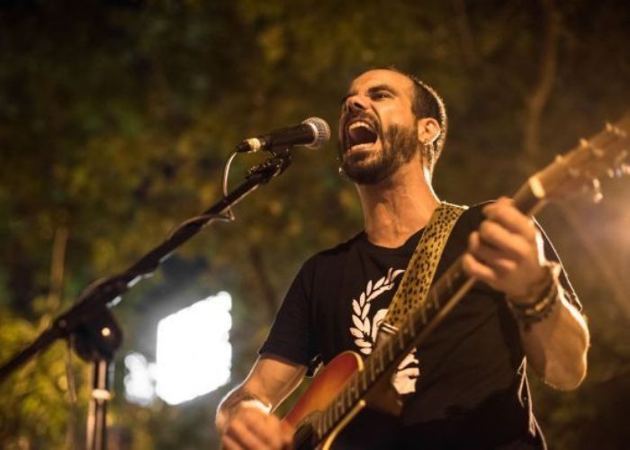 Ferran Exceso en concierto en taberna jj - yuzin granada