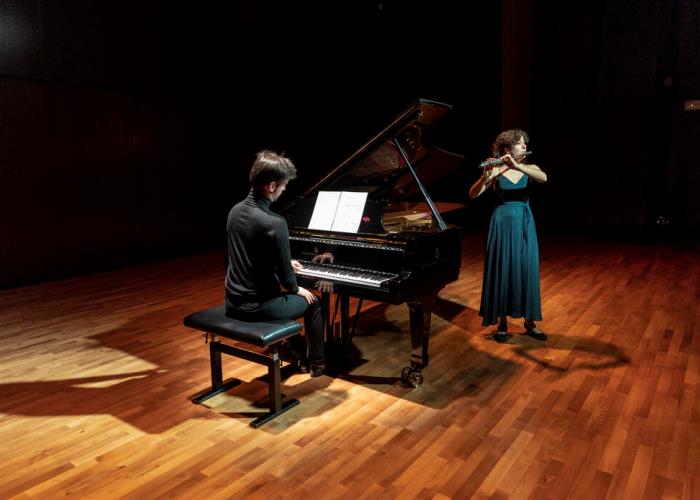 clasica_Luis-Arias-y-Gala-Kossakowski_auditorio-manuel-de-falla_agenda-cultural-yuzin-granada